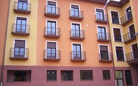 Apartamentos Puerta Muralla